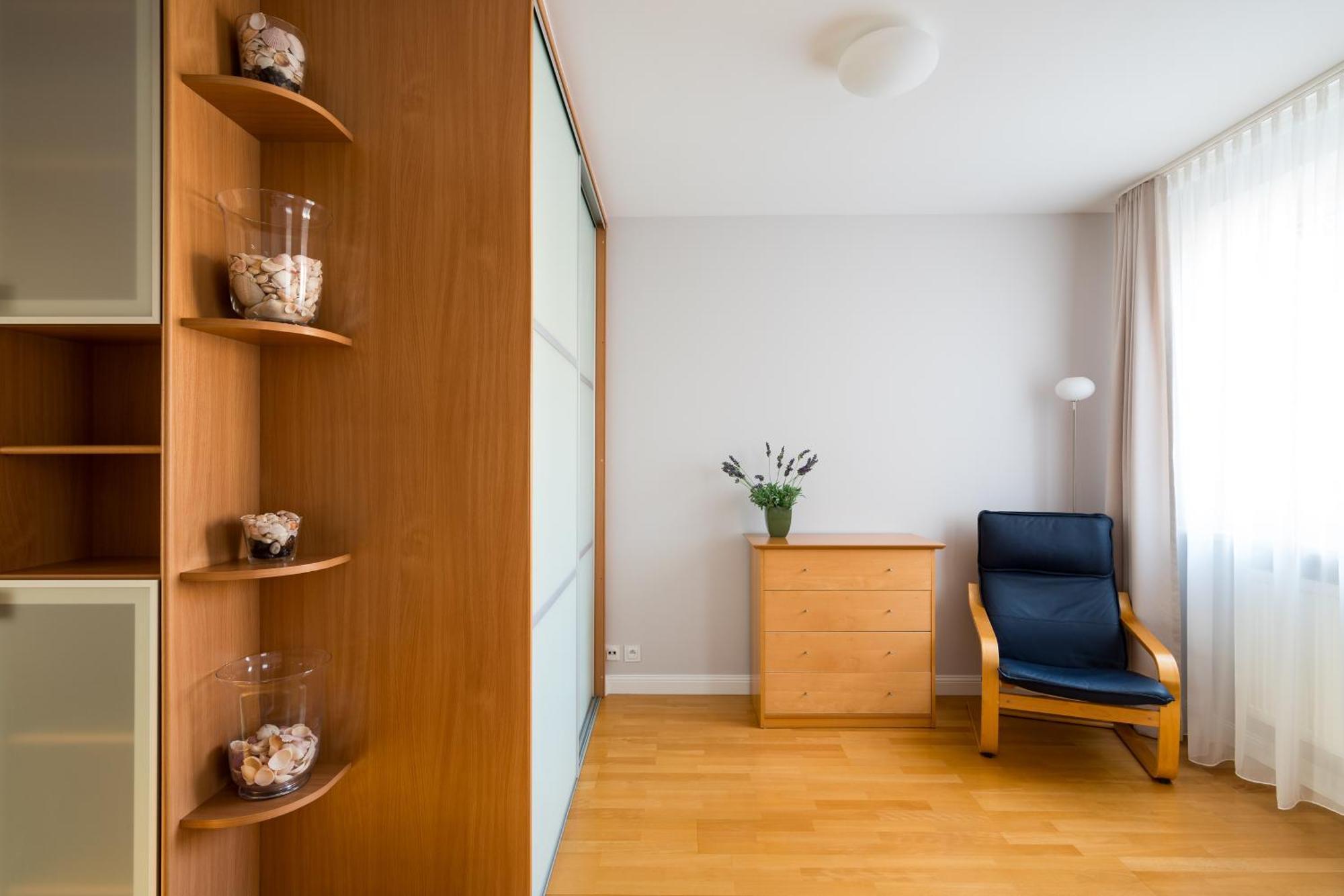 Apartamento Metro Imielin 2-bedroom *