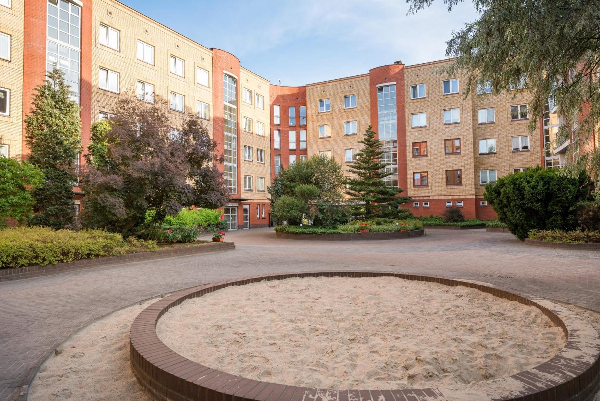Apartamento Metro Imielin 2-bedroom Varsovia