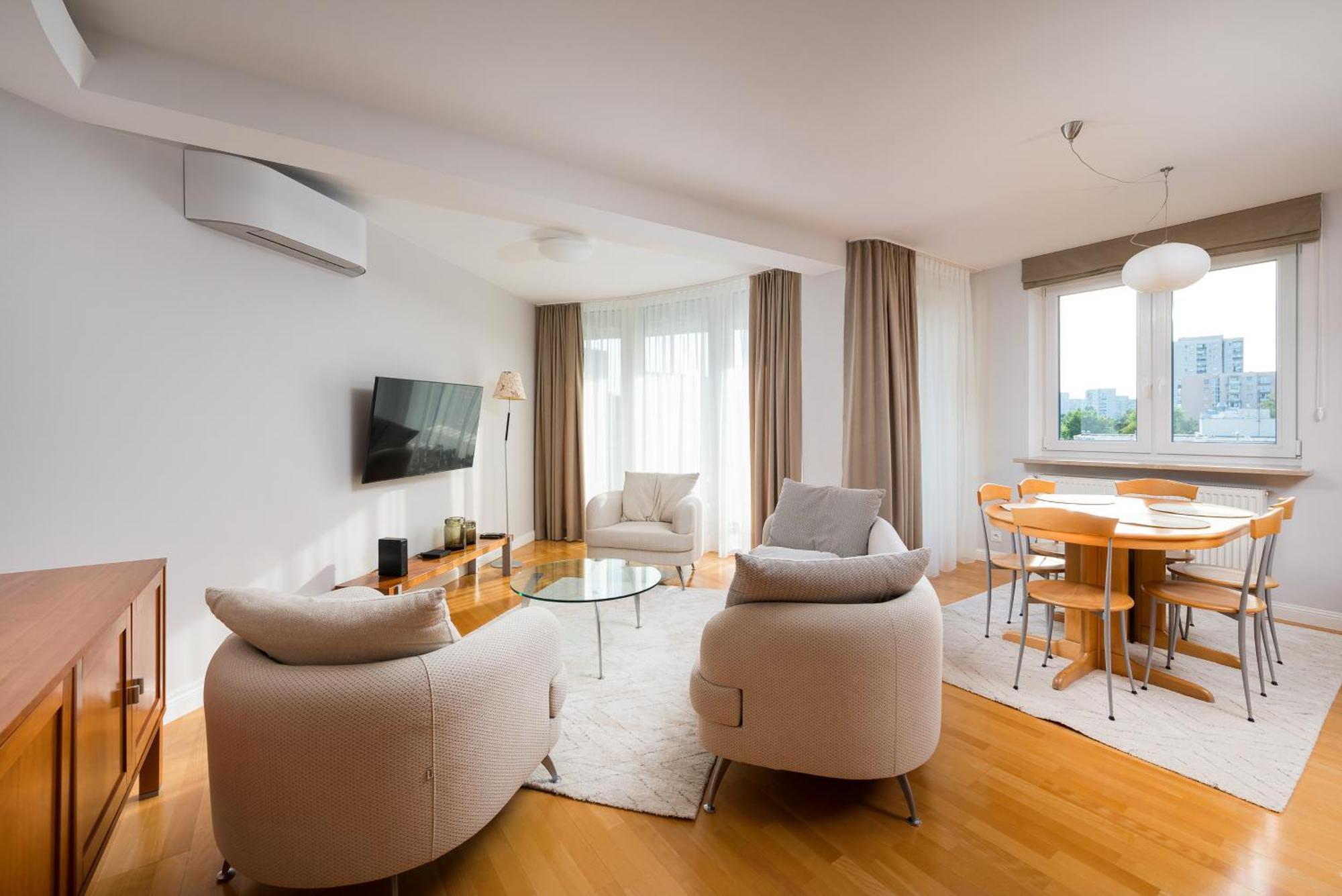 Apartamento Metro Imielin 2-bedroom Varsovia